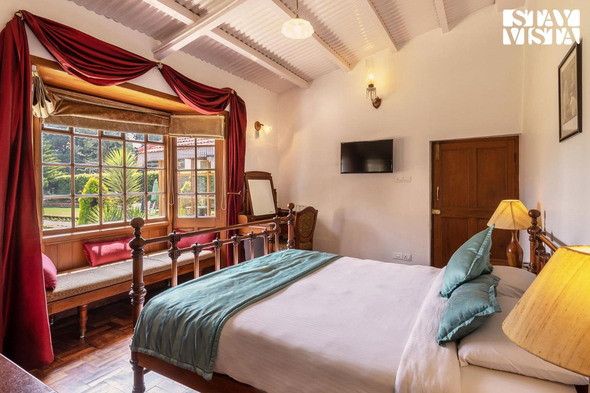 6 Bhk Greenwood Bungalow Heritage In The Heart Of Утакаманд Экстерьер фото