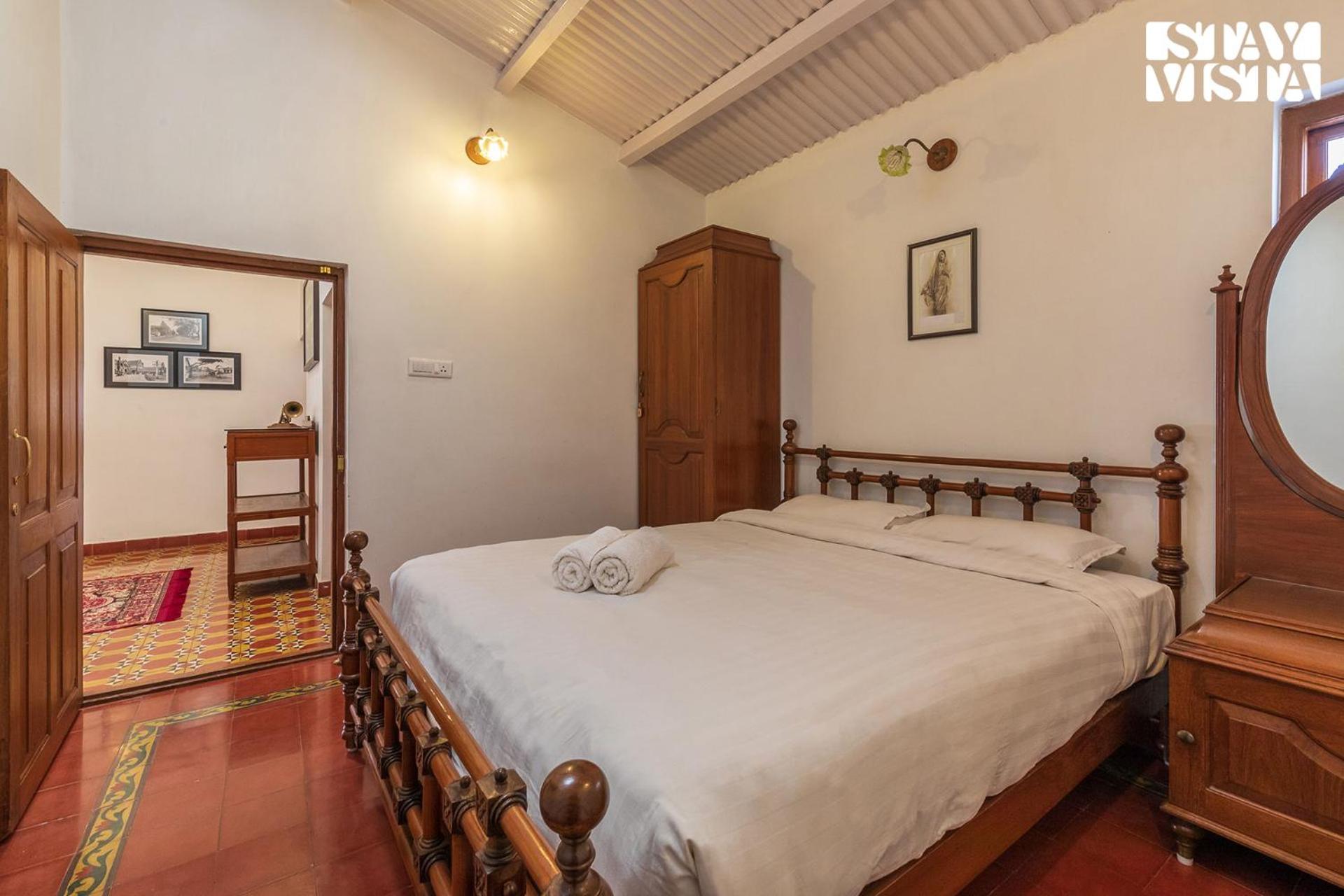 6 Bhk Greenwood Bungalow Heritage In The Heart Of Утакаманд Экстерьер фото
